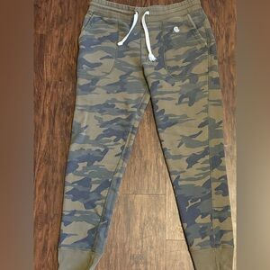 Todd Snyder x Champion - 100% Cotton; Vintage Camouflage Joggers